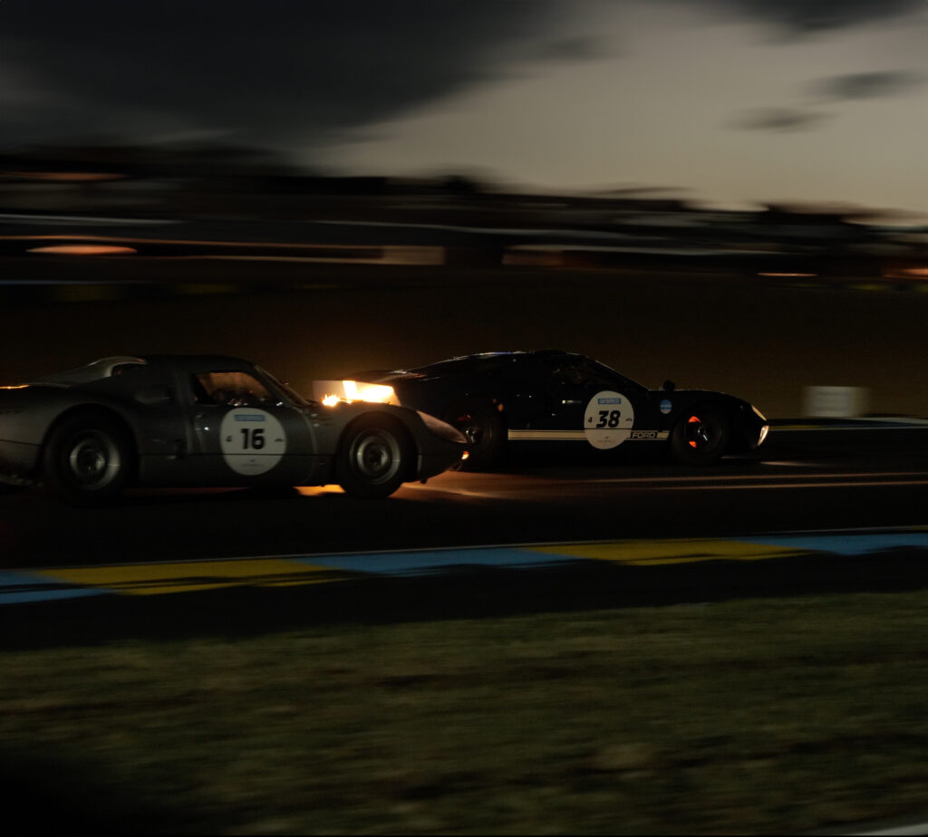 Prestation vidéaste et photographe durant une course automobile au Mans Classic